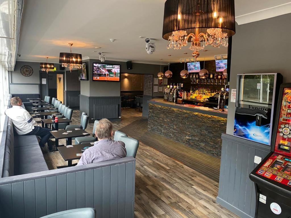 The Windsor Hotel And Bar カーコーディ エクステリア 写真