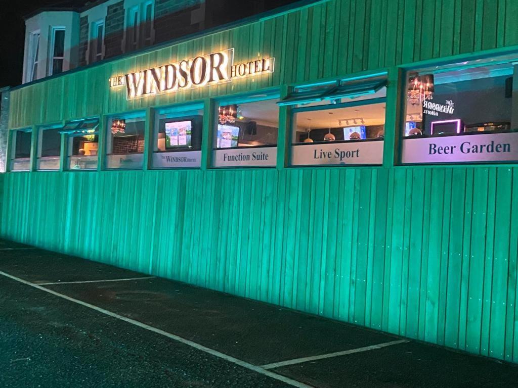 The Windsor Hotel And Bar カーコーディ エクステリア 写真